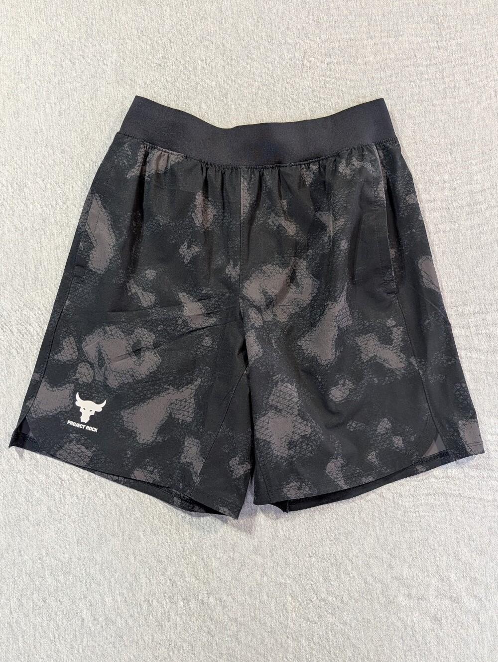 Under Armour Project Rock Camo Shorts Men's Medium Black Gray